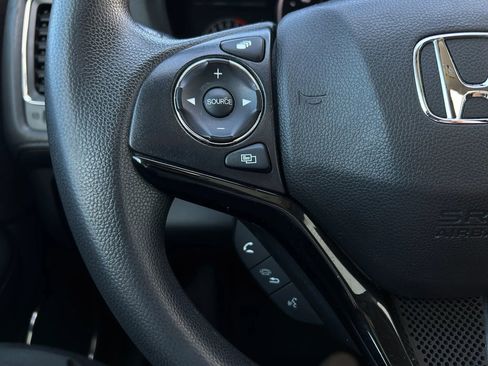 Used 2022 Honda HR-V EX image 14