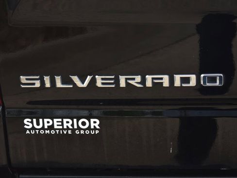 Used 2024 Chevrolet Silverado 1500 LT w/ Protection Package RWD image 7