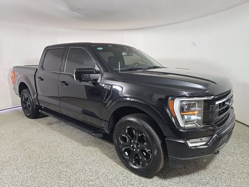 Used 2023 Ford F150 Lariat w/ Equipment Group 502A High AWD/4WD image 4