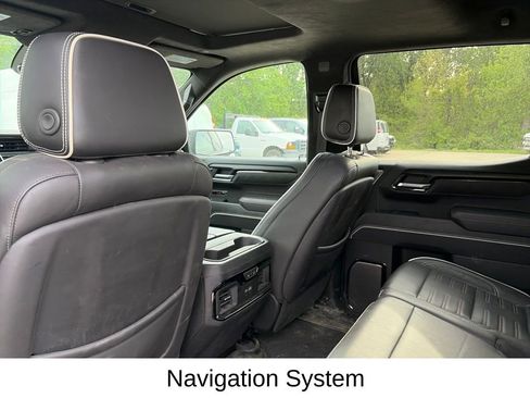 Used 2024 GMC Sierra 1500 AT4X AWD/4WD image 12