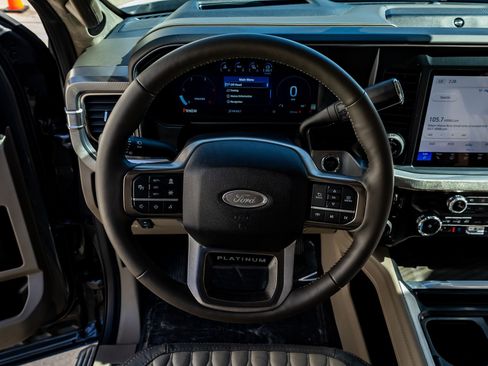 Used 2026 Ford F450 Platinum w/ Platinum Plus Package image 19