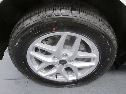 New 2024 Ford Edge SEL w/ Convenience Package image 14