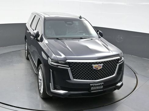 Certified 2024 Cadillac Escalade Premium Luxury AWD/4WD image 31