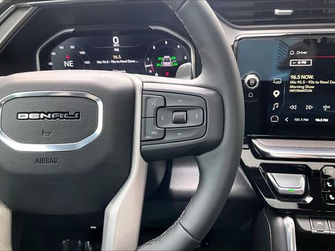 Used 2024 GMC Sierra 1500 Denali w/ Denali Reserve Package RWD image 22