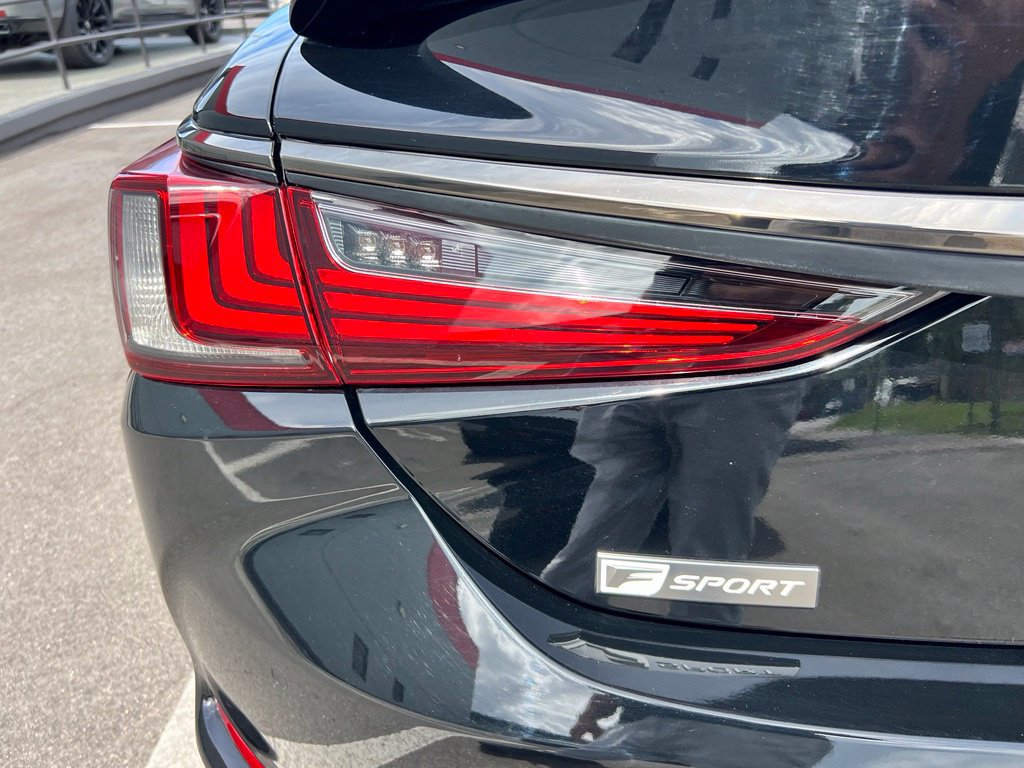 Used 2020 Lexus ES 350 F Sport w/ Accessory Package FWD image 27