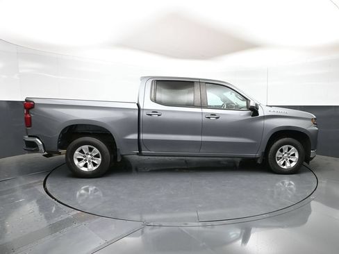 Used 2022 Chevrolet Silverado 1500 LT RWD image 32
