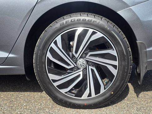 Used 2021 Volkswagen Jetta SEL FWD image 9