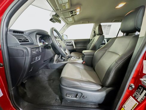 Used 2024 Toyota 4Runner SR5 Premium image 13