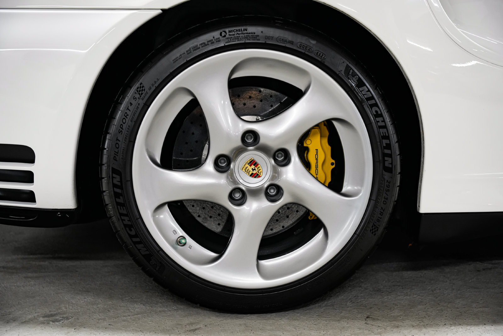 Used 2005 Porsche 911 Turbo S AWD/4WD image 47