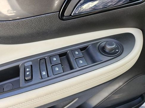 Used 2017 Buick Encore Preferred image 31