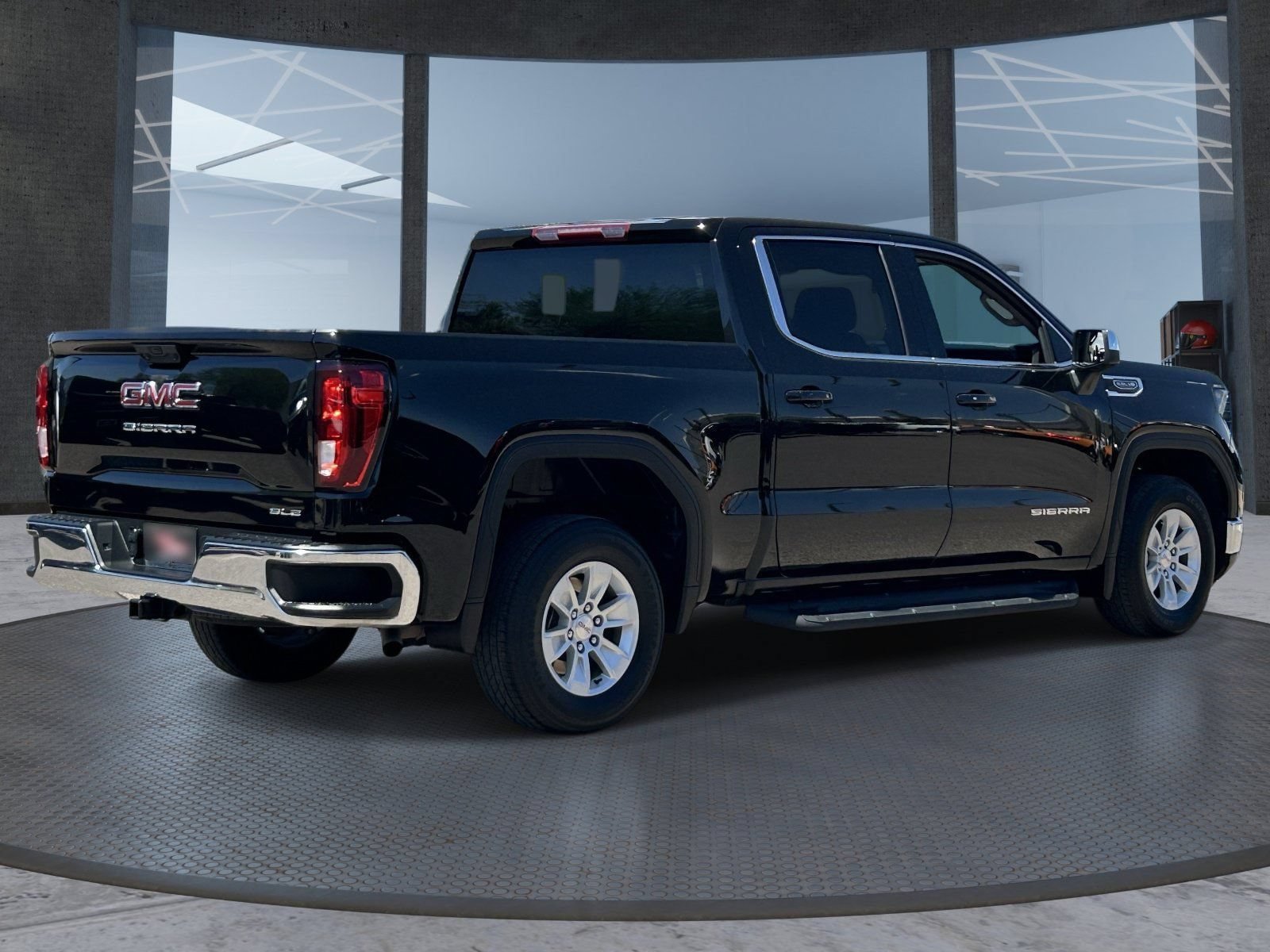 Certified 2025 GMC Sierra 1500 SLE RWD image 6