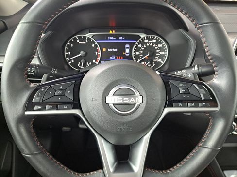 Used 2023 Nissan Altima 2.5 SR FWD image 30