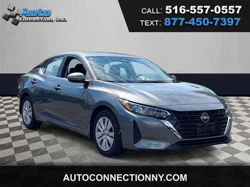 Used 2024 Nissan Sentra S image 1