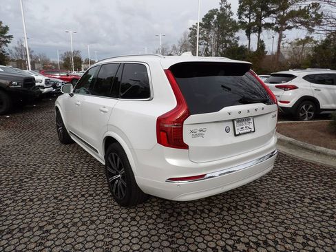 Certified 2024 Volvo XC90 B5 Core w/ Climate Package image 8