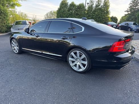 Used 2019 Volvo S90 T6 Inscription w/ Advanced Package AWD/4WD image 10