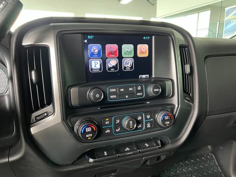 Used 2015 Chevrolet Silverado 2500 LT w/ LT Convenience Package AWD/4WD image 14