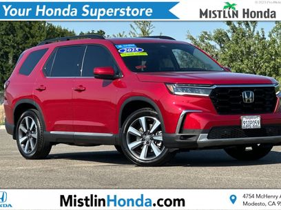 Certified 2025 Honda Pilot Touring