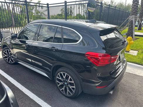 Used 2021 BMW X1 sDrive28i w/ Convenience Package FWD image 3