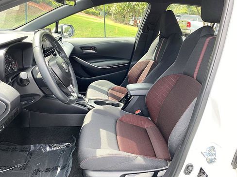 Certified 2025 Toyota Corolla SE FWD image 11