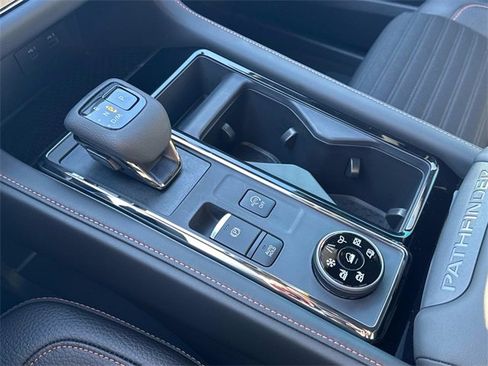 New 2025 Nissan Pathfinder Rock Creek image 29