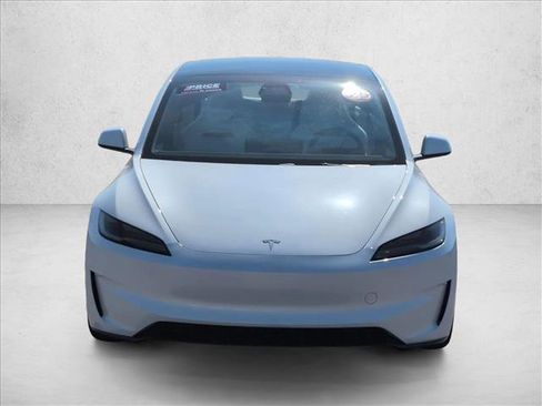 Used 2025 Tesla Model 3 Performance AWD/4WD image 2