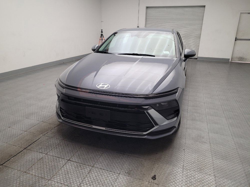 Used 2025 Hyundai Sonata SE FWD image 15