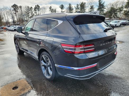 Used 2025 Genesis GV80 3.5T Prestige image 3