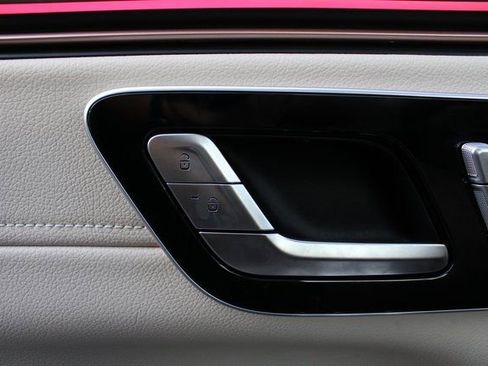 Used 2023 Mercedes-Benz EQS 580 4MATIC SUV image 16