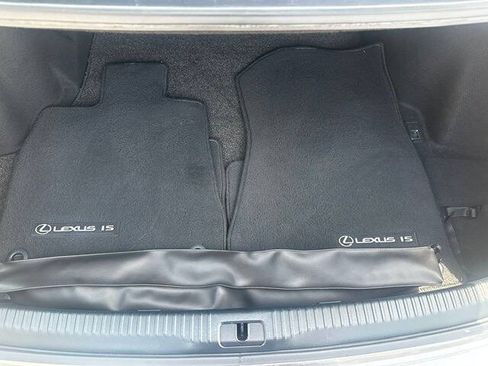 Used 2017 Lexus IS 350 F Sport w/ F Sport Package RWD image 22