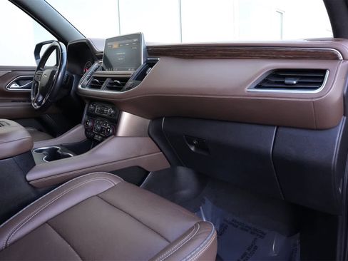 Used 2021 Chevrolet Tahoe High Country image 24