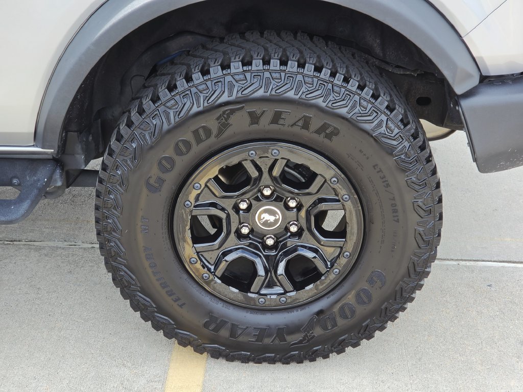 Used 2024 Ford Bronco Wildtrak AWD/4WD image 8