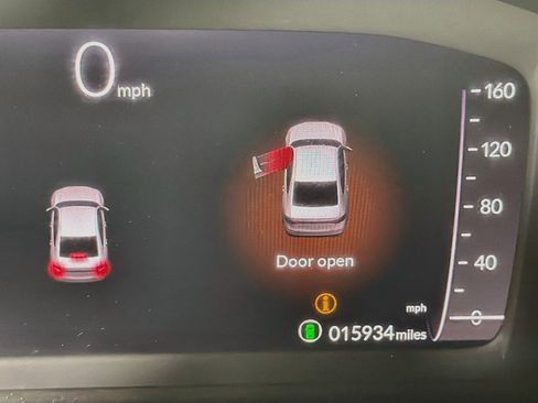 Used 2025 Honda Accord SE image 18
