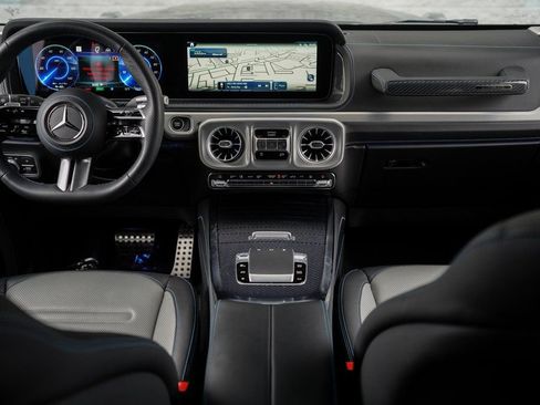 Used 2025 Mercedes-Benz G 580 w/ EQ Technology image 21