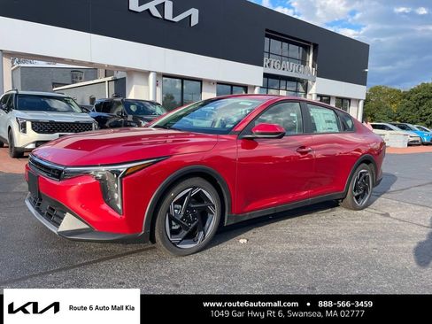 New 2025 Kia K4 EX image 1