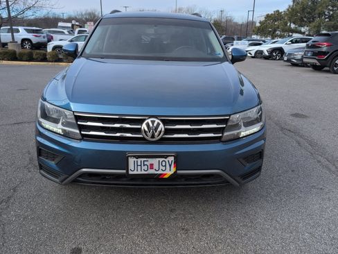 Used 2019 Volkswagen Tiguan S w/ Driver Assistance Package image 5