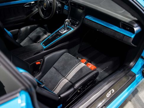Used 2018 Porsche 911 GT3 RWD image 18