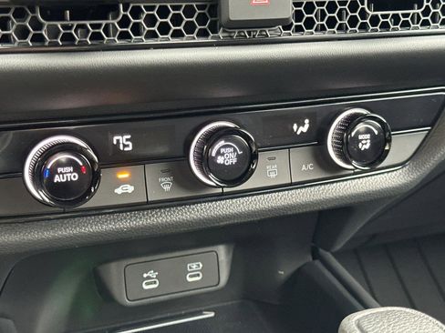 New 2026 Honda HR-V LX image 21