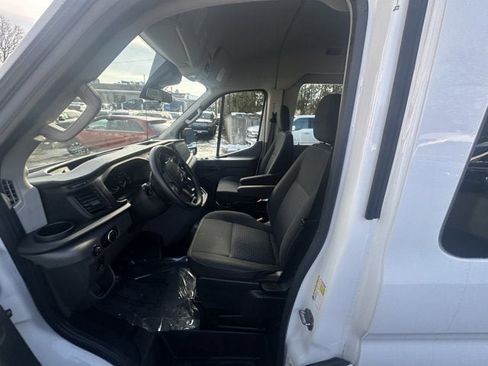 Used 2021 Ford Transit 350 XLT image 12