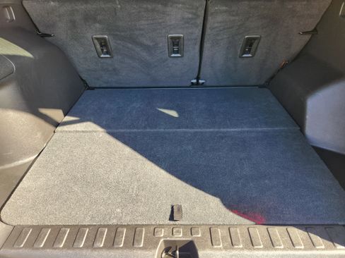 Certified 2024 Chevrolet Equinox LT image 36