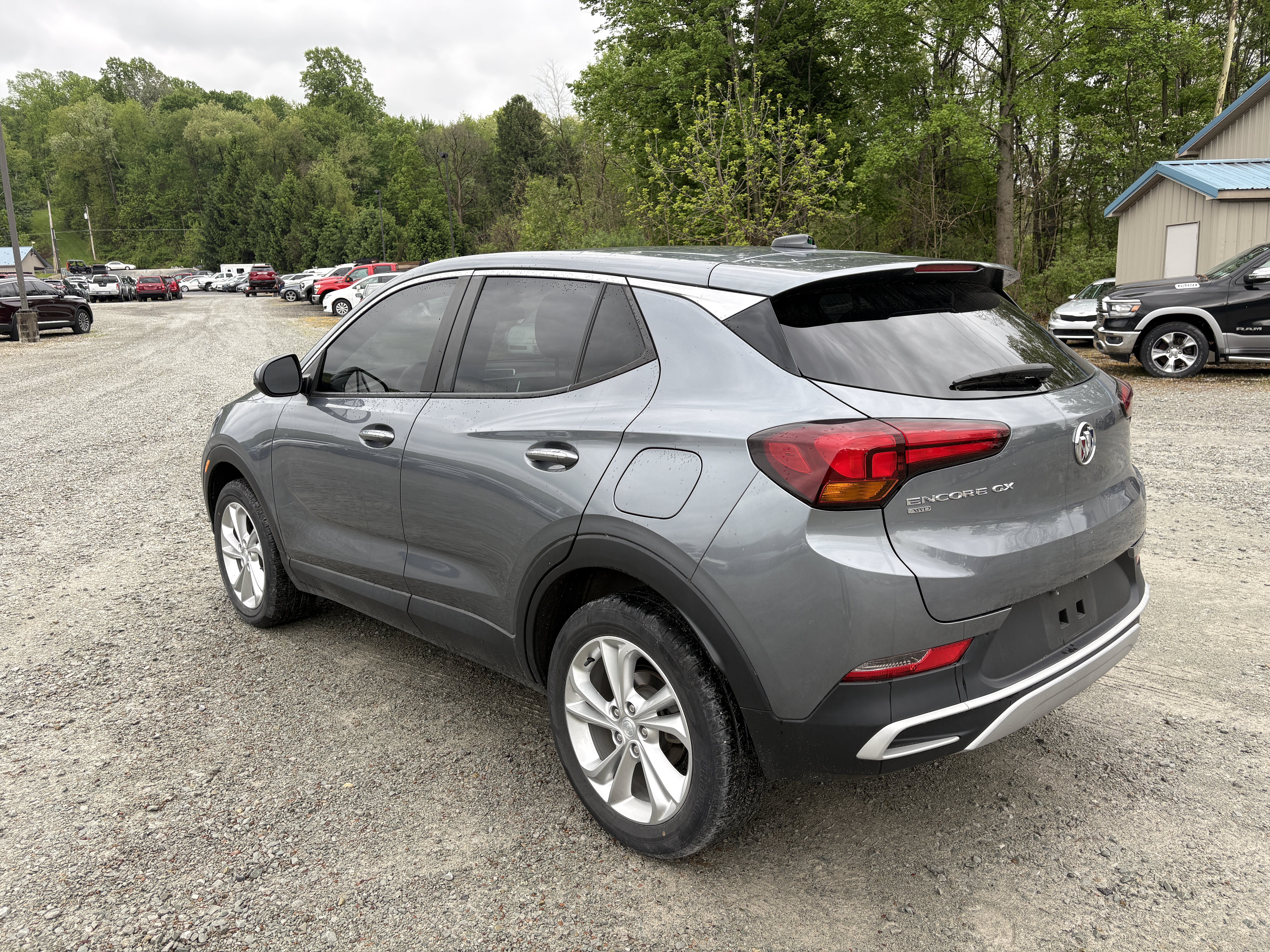 Used 2022 Buick Encore GX Preferred w/ Cold Weather Comfort Package AWD/4WD image 2