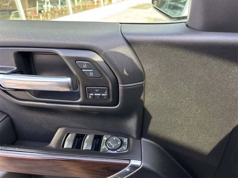 Used 2019 GMC Sierra 1500 SLT w/ SLT Premium Plus Package image 13