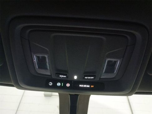 Used 2021 Chevrolet Silverado 2500 LTZ w/ Z71 Off-Road Package image 25