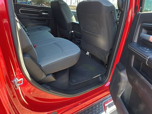 Used 2024 RAM 2500 Big Horn w/ Bed Utility Group image 21