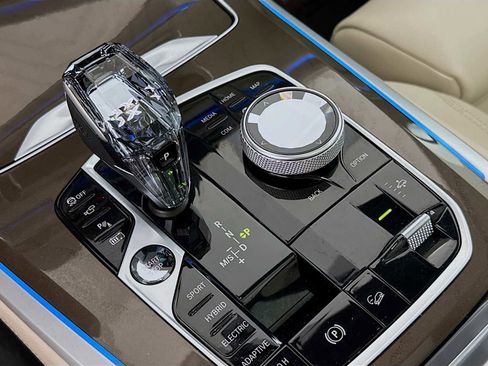 Used 2022 BMW X5 xDrive45e w/ M Sport Package image 17