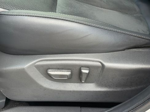 Used 2026 Mitsubishi Eclipse Cross AWD image 18
