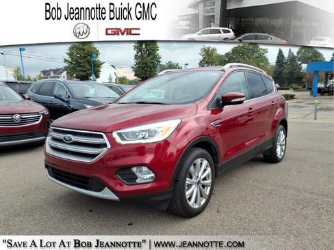 Used 2017 Ford Escape Titanium AWD/4WD image 1