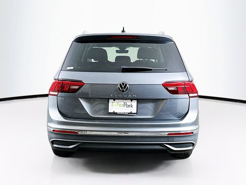 Used 2023 Volkswagen Tiguan SE FWD image 7