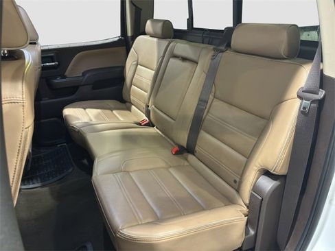 Used 2017 GMC Sierra 2500 Denali w/ Duramax Plus Package image 31