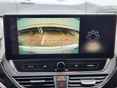 Certified 2023 Nissan Altima 2.5 SR w/ SR Premium Package FWD image 14