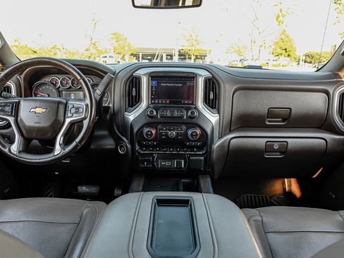 Used 2019 Chevrolet Silverado 1500 LTZ w/ LTZ Texas Edition image 15